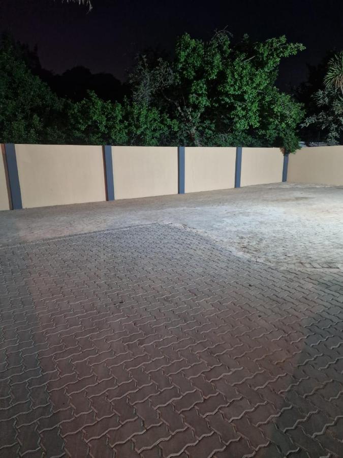 Pinto City Motel Kempton Park Exterior photo