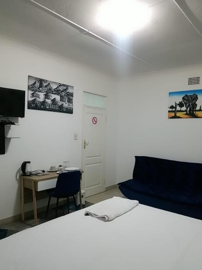 Pinto City Motel Kempton Park Exterior photo