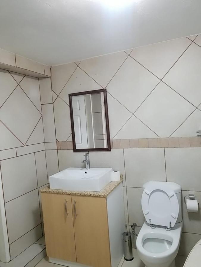 Pinto City Motel Kempton Park Exterior photo
